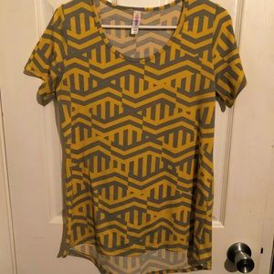 Classic tee (LuLaRoe)